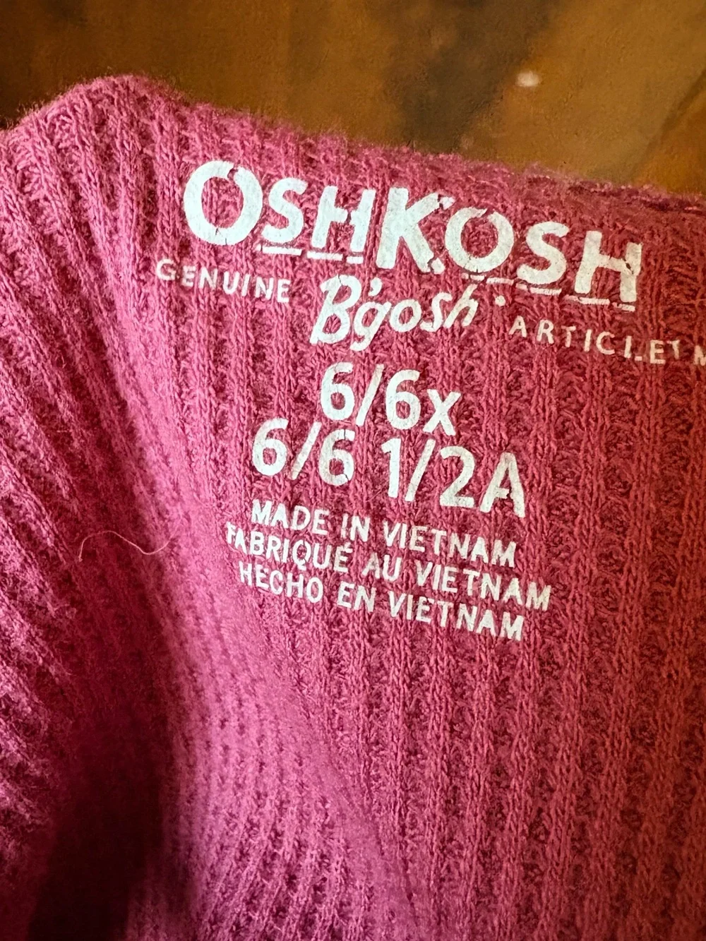 OshKosh B'gosh Mauve Short Sleeve Top with Tiny White Prints